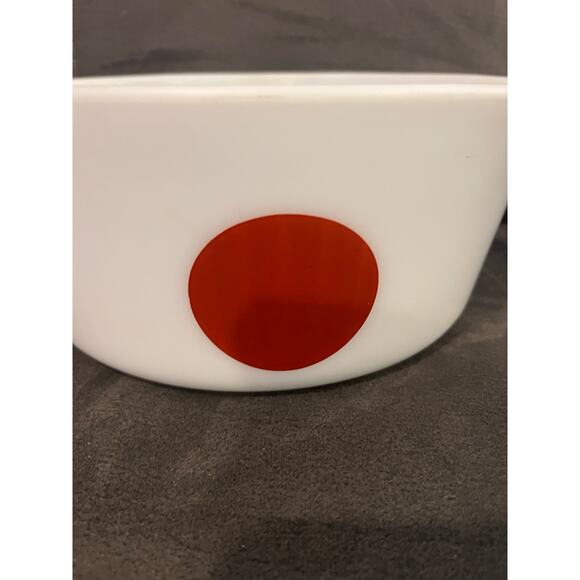 Vtg Pyrex Moon Deco 2.5 Qt Casserole #475 B  No Lid White With Red Dot Kitchen - Picture 3 of 4